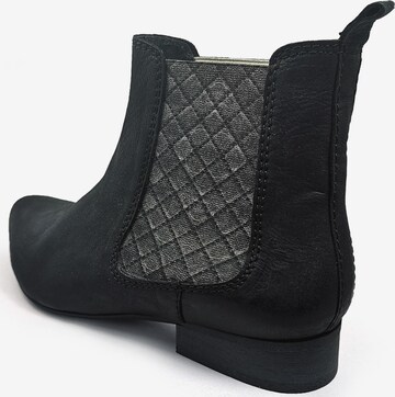 TIGGERS Chelsea Boots in Black