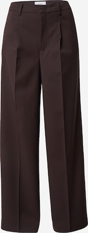 Wide leg Pantaloni cutați 'MATHY' de la NÜMPH pe maro: față