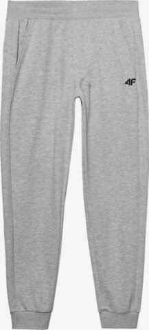 4F Tapered Sportbroek in Grijs: voorkant