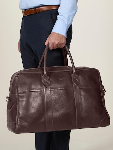 Howard London - Bolsa de fin de semana 'Weekend Bag Andrew Dark Brown' en marrón: frente