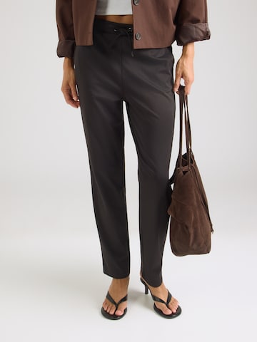 Fransa - Tapered Pantalón 'FRBLAZER' en negro: frente