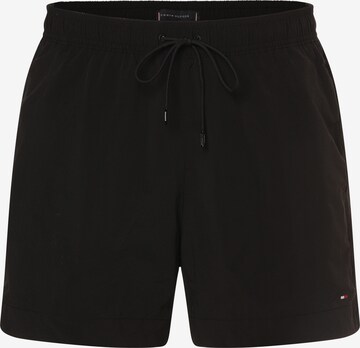 TOMMY HILFIGER Badeshorts in Schwarz: predná strana