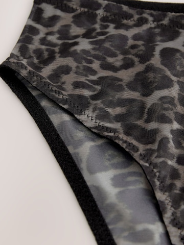Slip di Next in marrone