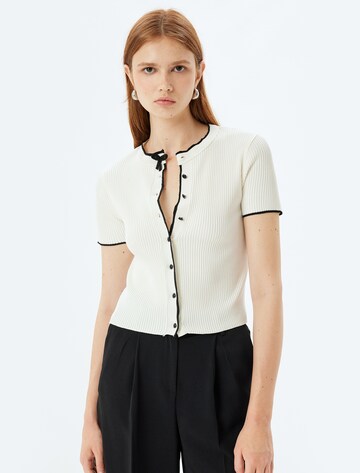 Koton Gebreid vest in Beige: voorkant