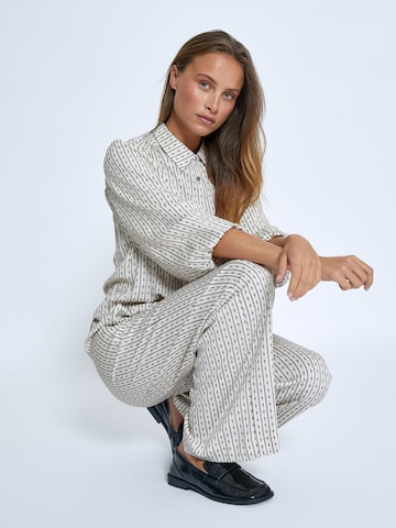 Peppercorn Wide leg Broek 'Gabriella' in Beige