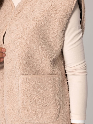 SASSYCLASSY Vest in Beige