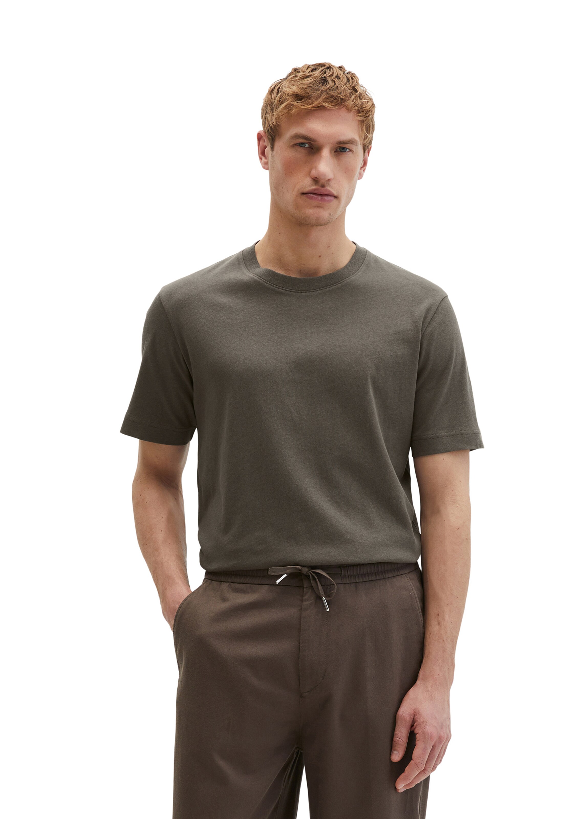 T-Shirt Marc O'Polo en marron : devant