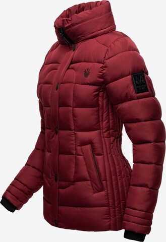 MARIKOO Зимняя куртка 'Qesraa' в Красный
