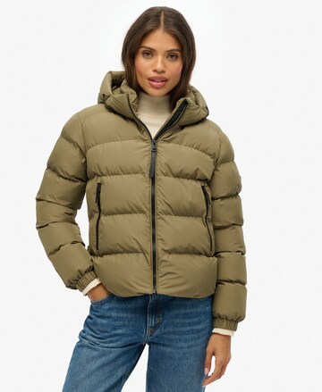 Veste d’hiver Superdry en vert : devant