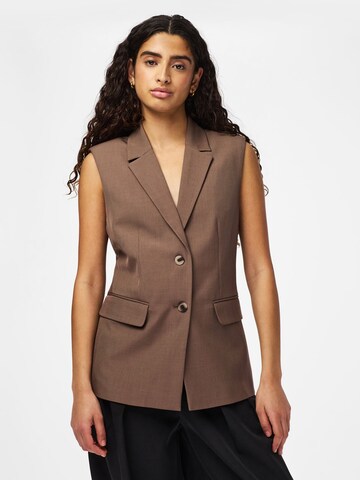 Gilet 'PCBlossom' PIECES en marron : devant