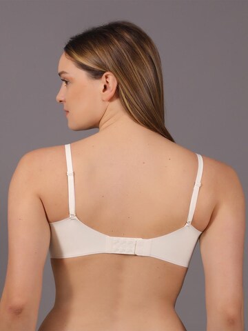 C&City Triangel BH in Beige