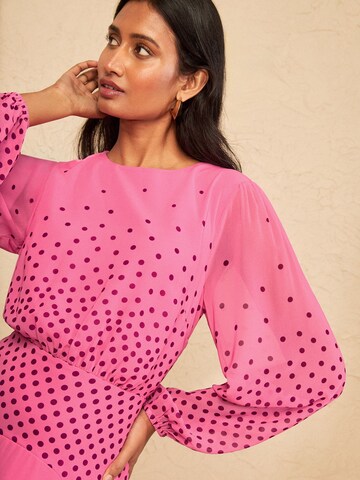 love & roses Kleid in Pink