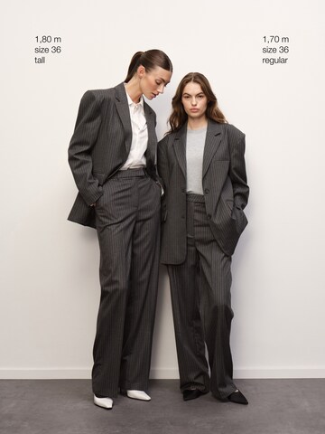 RÆRE by Lorena Rae Regular Hose Tall 'Fabrice' in Grau