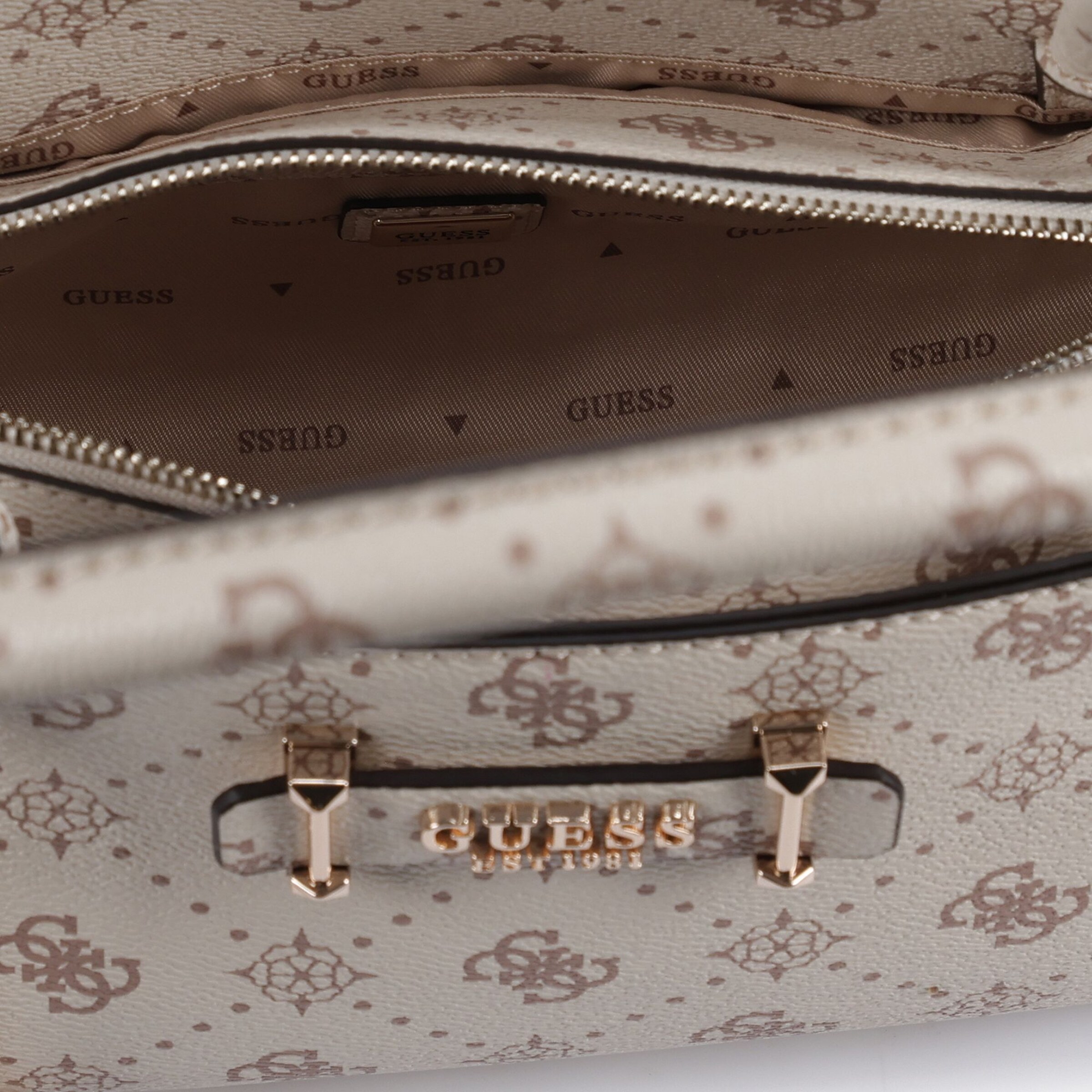 Borsa a spalla 'Carrie ' di GUESS in marrone
