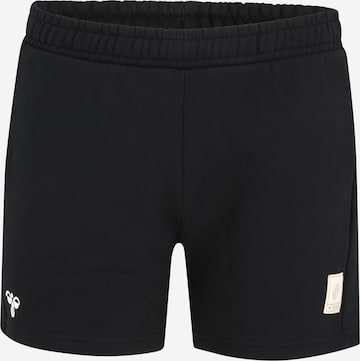 Hummel Regular Shorts in Schwarz: predná strana