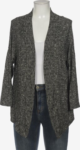 BDG Urban Outfitters Sweater & Cardigan in S in Grey: front