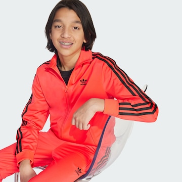 Giacca di felpa 'Adicolor Firebird' di ADIDAS ORIGINALS in rosso: frontale