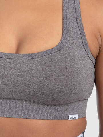 Haut de sport ' Louisa ' Smilodox en gris