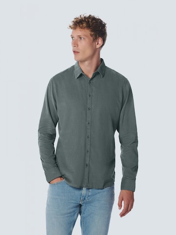 No Excess - Ajuste regular Camisa en verde: frente