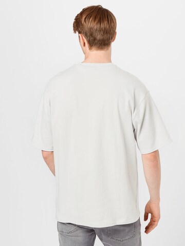 NU-IN T-shirt i grå