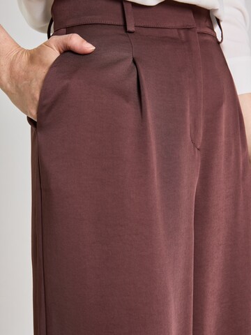 Maison 123 Wide leg Pleat-Front Pants 'Flaubert' in Brown
