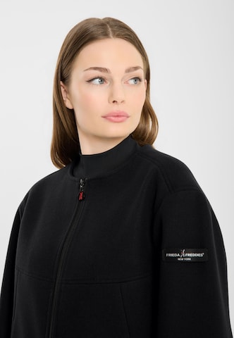 Frieda & Freddies Between-Season Jacket in Black