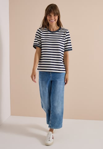 Tricou de la CECIL pe albastru
