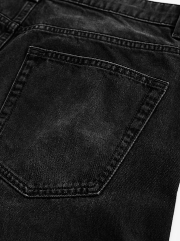 Next Regular Jeans in Schwarz