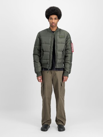 ALPHA INDUSTRIES Between-Season Jacket 'MA-1 Puffer' in Green