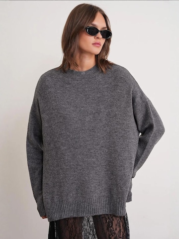 MixRay - Pullover em cinzento: frente