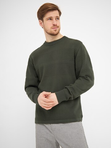 CLIPPER Sweater 'Aarhus' in Green: front