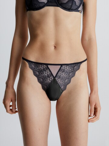 Calvin Klein Underwear Thong in Black: front