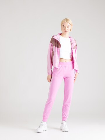 EA7 Emporio Armani - Tapered Pantalón en rosa