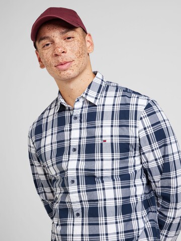 Tommy Jeans Regular Fit Hemd in Blau