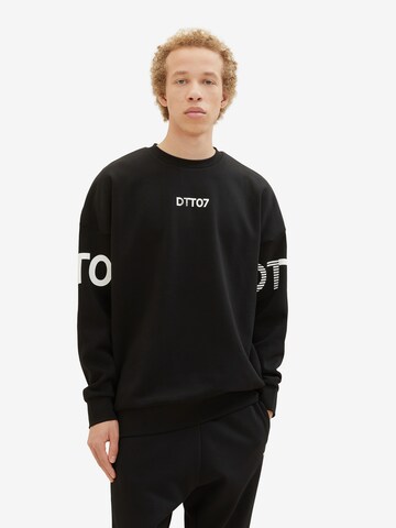 TOM TAILOR DENIM - Sweatshirt em preto