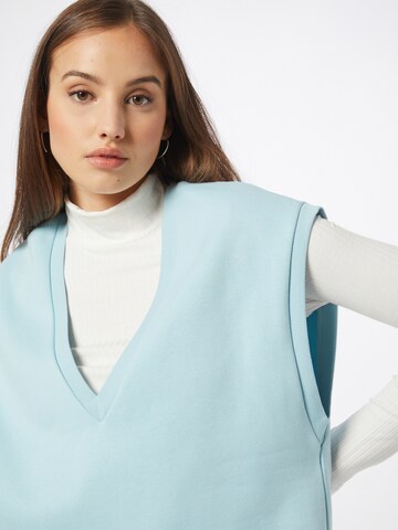 QS by s.Oliver Sweatshirt in Blue