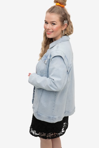 Studio Untold Between-Season Jacket in Blue