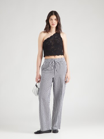 ONLY Gebreide top 'ONLALBERTE' in Zwart