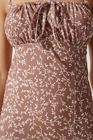 Happiness İstanbul Φόρεμα σε μπεζ