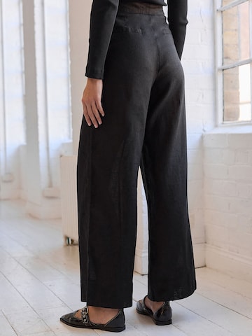 Next Широки крачоли Панталон с набор в черно