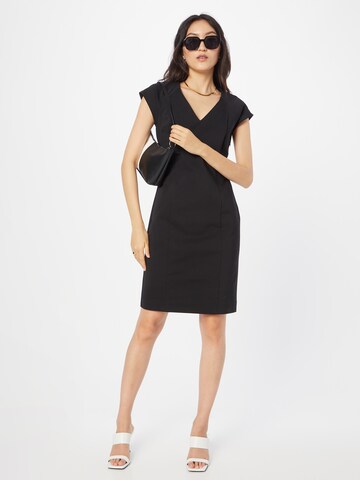 Rochie de la rosemunde pe negru