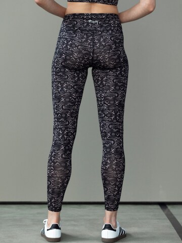 Hey Honey Skinny Leggings in Grey