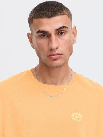 !Solid Shirt ' SDPAVEL ' in Oranje