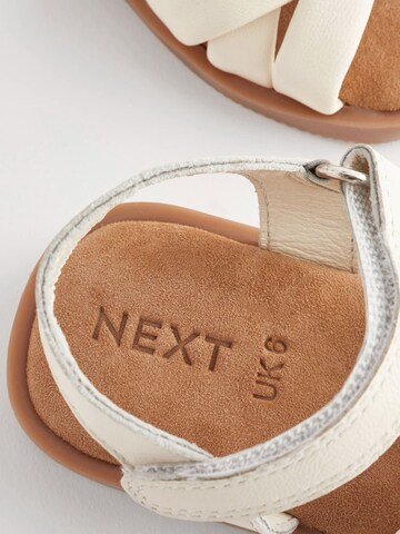 Sandalo di Next in bianco