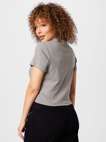 T-shirt Cotton On Curve en gris