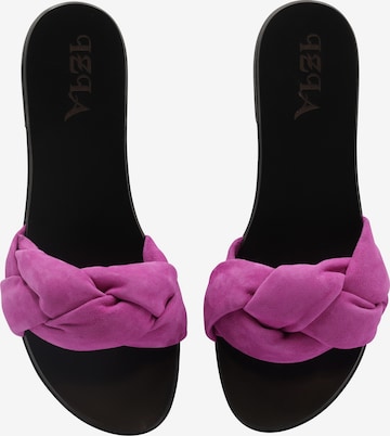 IZIA - Sapato aberto em rosa