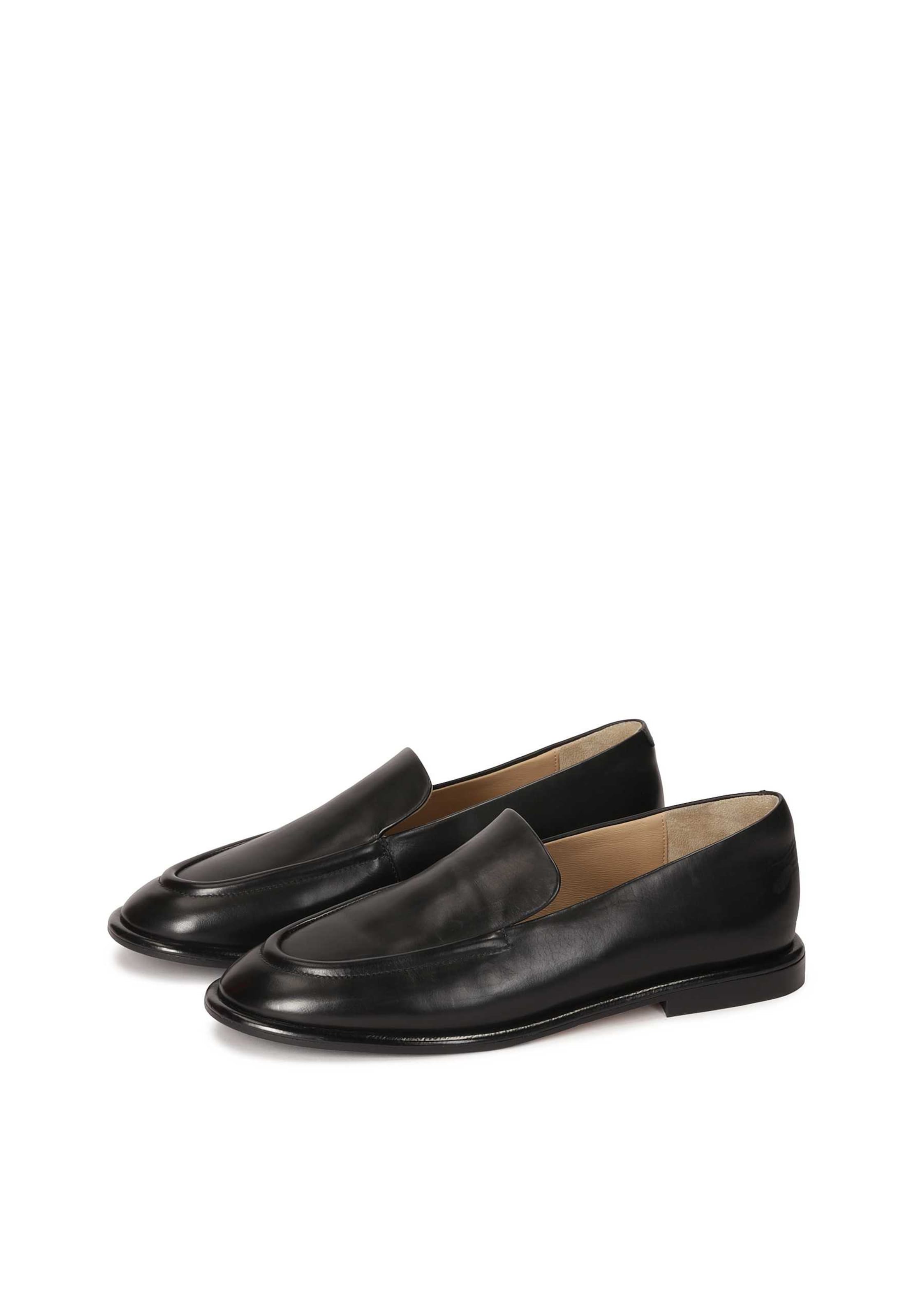 Kazar Studio Classic Flats in Black