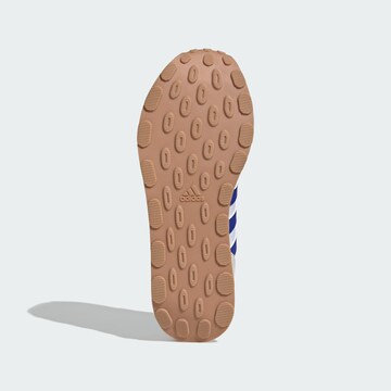 Baskets basses ADIDAS SPORTSWEAR en blanc