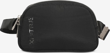 Expatrié Ľadvinka - Čierna: predná strana