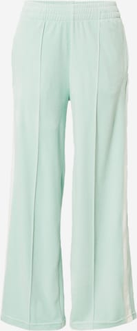 Juicy Couture White Label Hose 'May' in Grün: predná strana